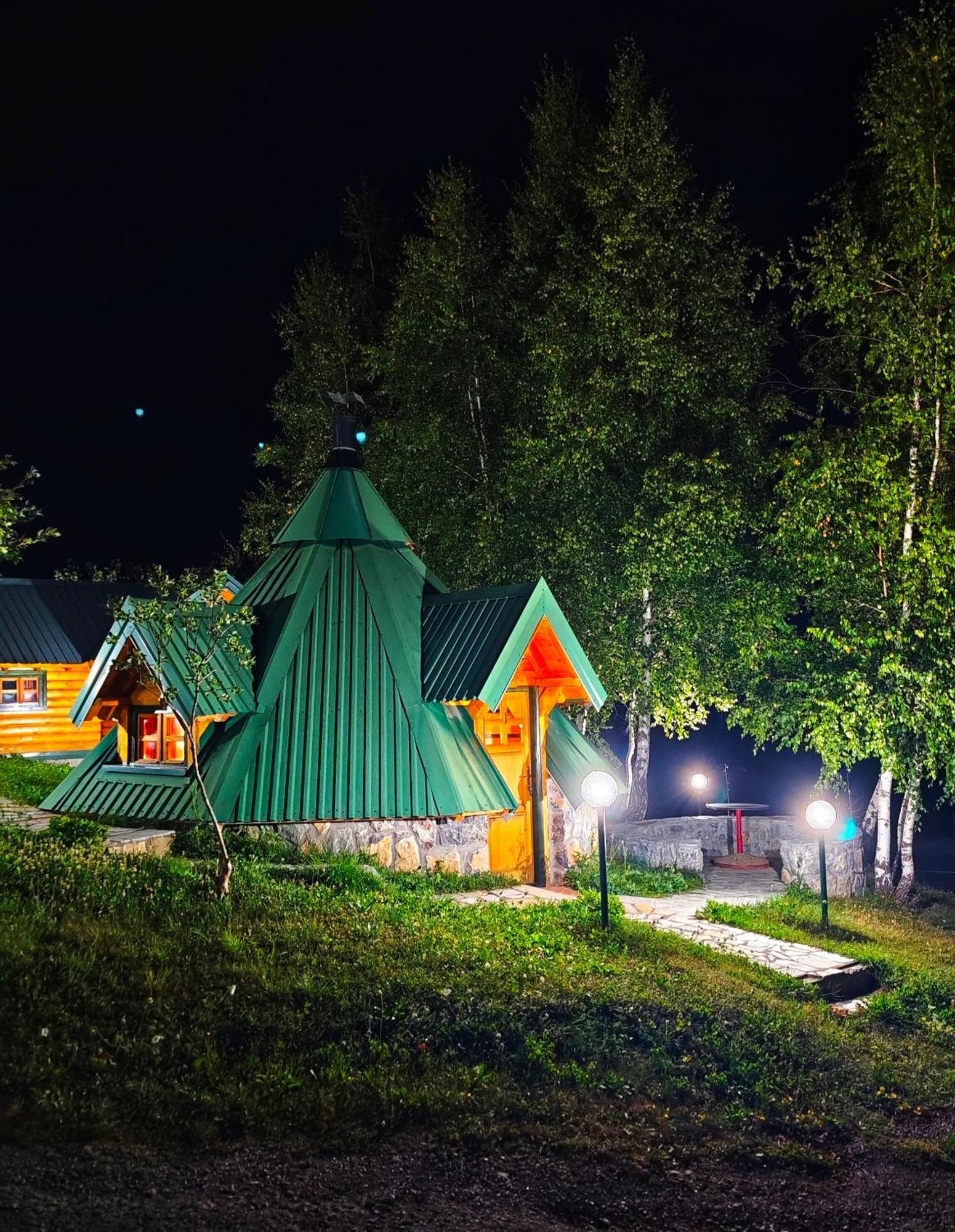 Kozak Apartments & Restaurant Мойковац Екстериор снимка
