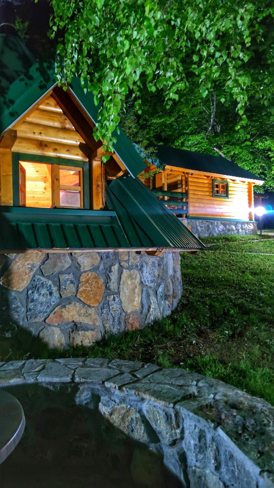 Kozak Apartments & Restaurant Мойковац Екстериор снимка